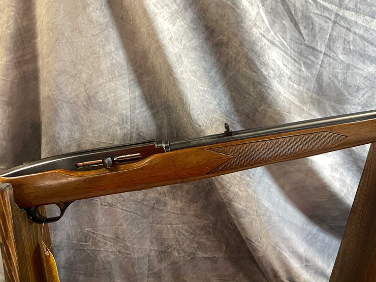 #10148-•-winchester-model-490,-22-lr-semi-auto-rifle,-sn:-j028213-image-3
