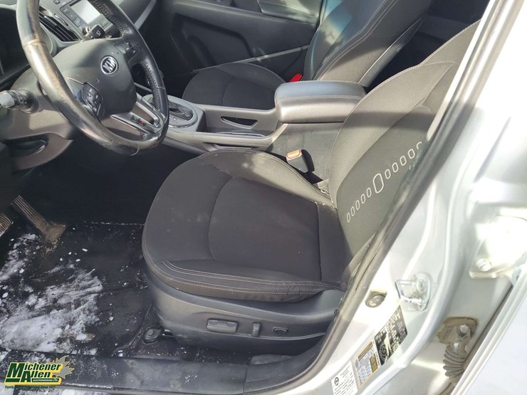 2014-kia-sportage-image-10