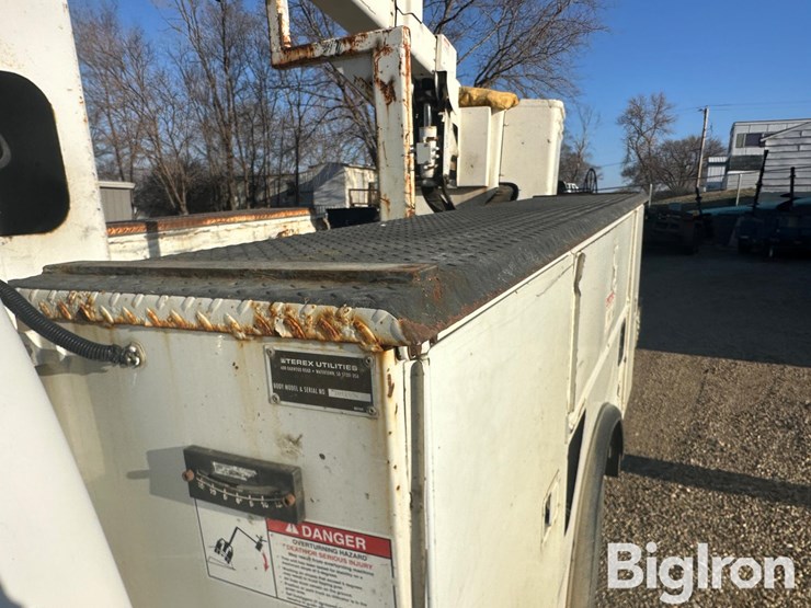 2007-ford-f550-image-12