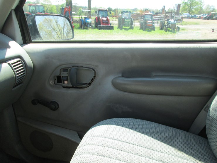 1996-gmc-2500-image-31