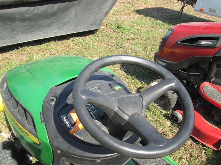 john-deere-d130-image-17