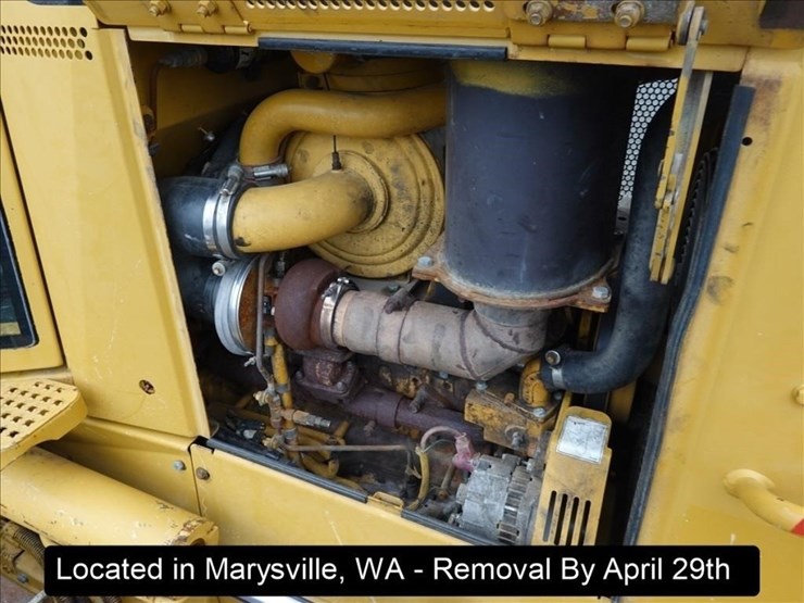 2006-caterpillar-d5n-image-13