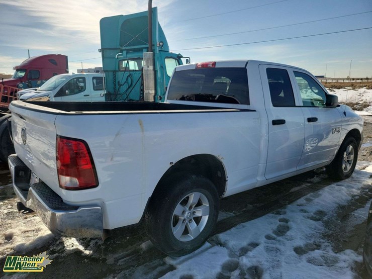 2013-dodge-1500-image-4