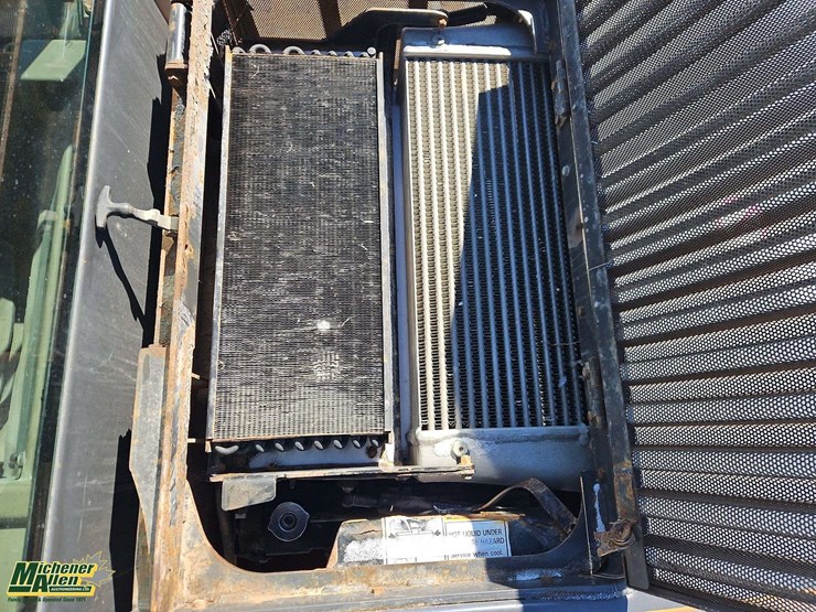 2003-case-621d-xt-image-29