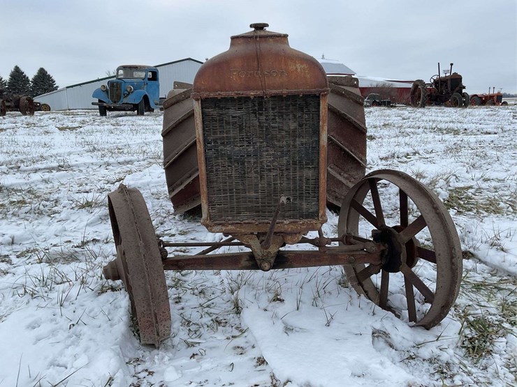 fordson-with-hamilton-rear-end-image-7