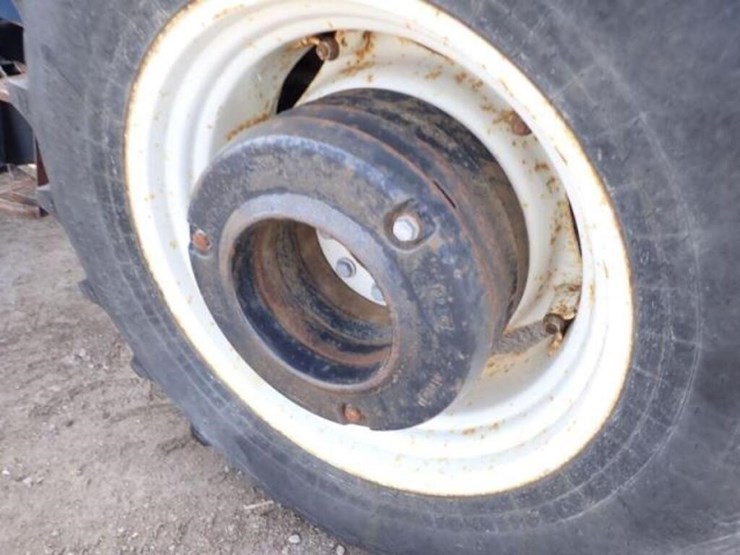 2014-new-holland-t4.75-image-47