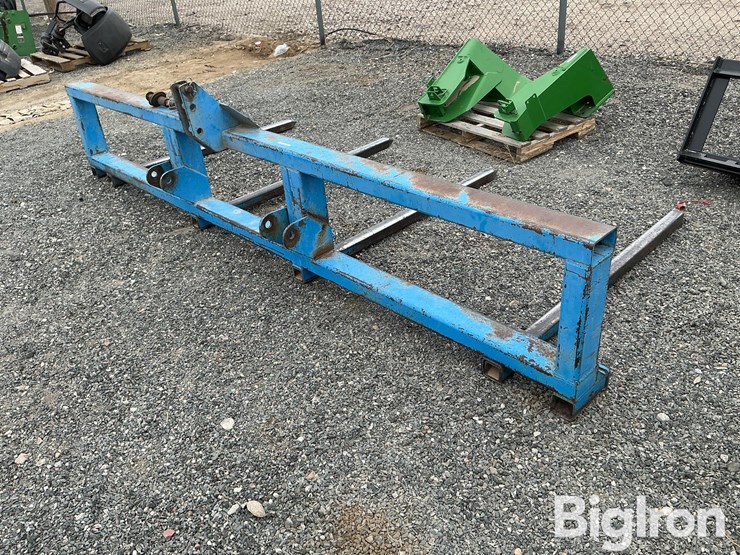 bohnert-3-pt-bale-carrier-image-5