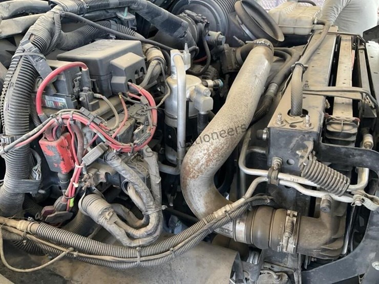 2006-gmc-topkick-image-14