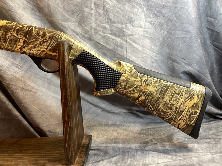 #10093-•-hatfield-sas,-12-ga.-semi-auto-shotgun,-sn:-12a23-001676-image-10