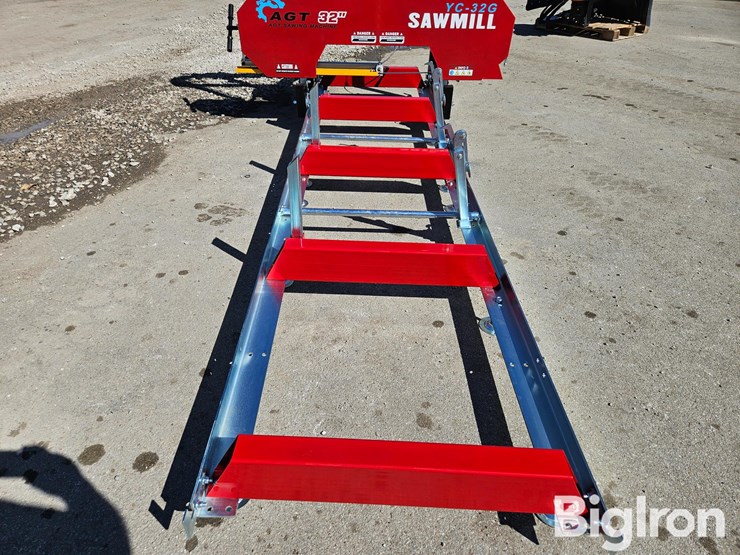 2025-massey-ferguson-730-image-10