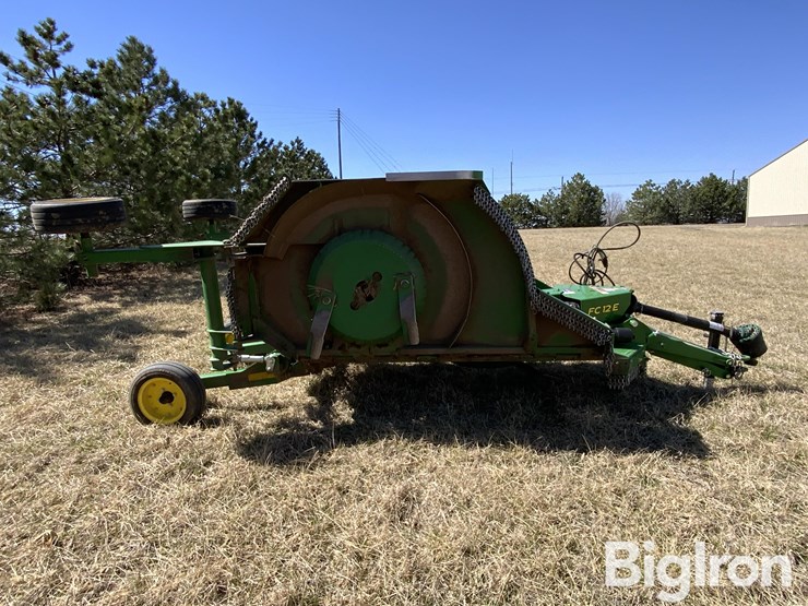 2022-john-deere-fc12e-image-4