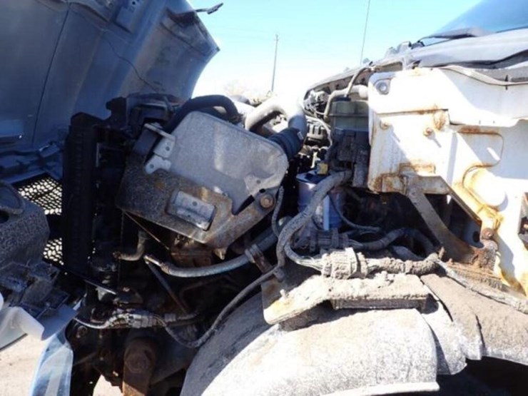 2017-ford-f750-image-23