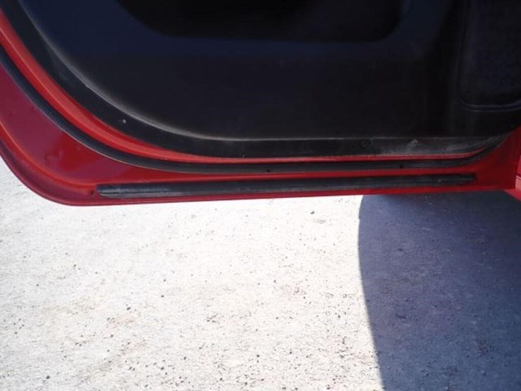 2022-chevrolet-2500hd-image-32