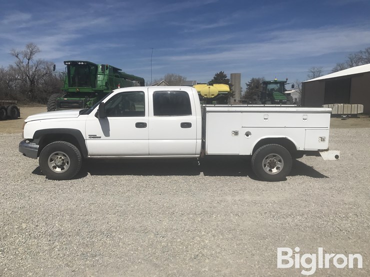 2007-chevrolet-3500-image-8