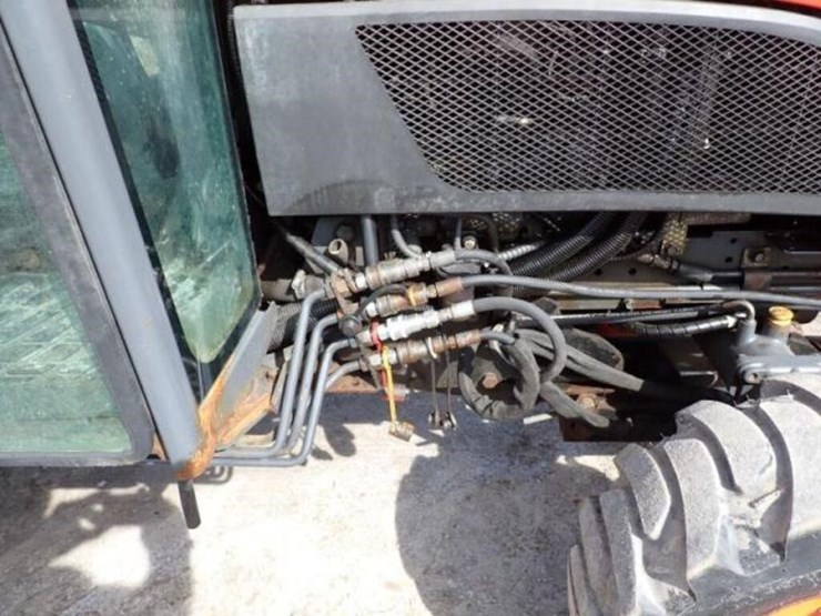 2017-kubota-b2650hsd-image-51