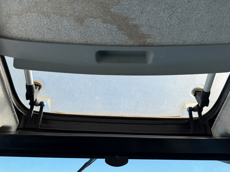 2018-new-holland-t6.155-image-22