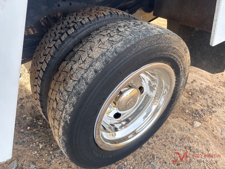 2014-ford-f450-image-16