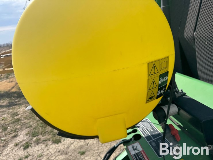 2014-john-deere-569-premium-image-17