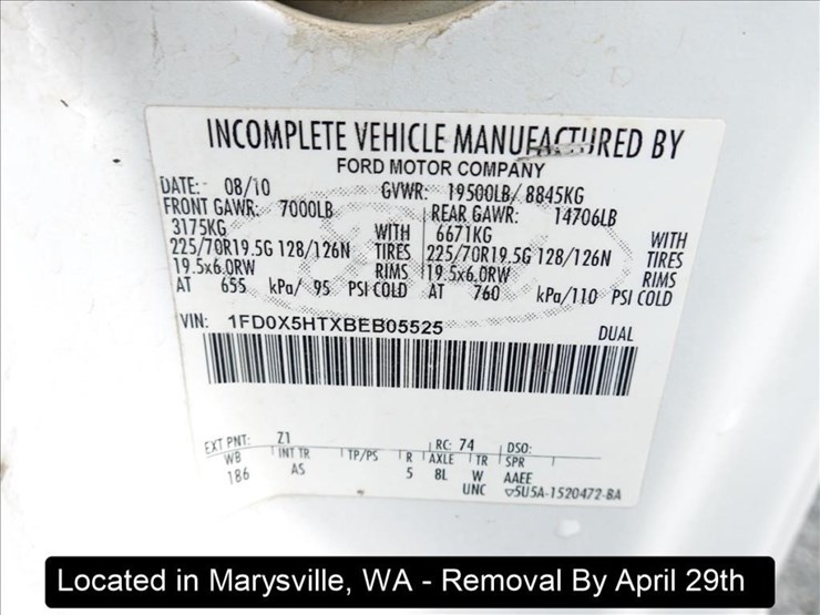 2011-ford-f550-image-25