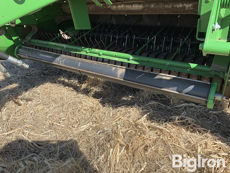 2019-john-deere-560m-image-10