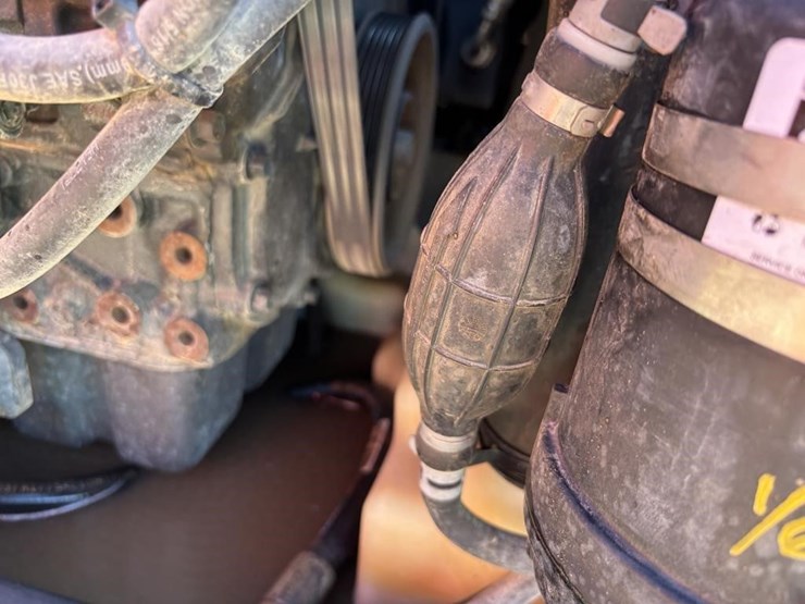 2020-bobcat-s550-image-39