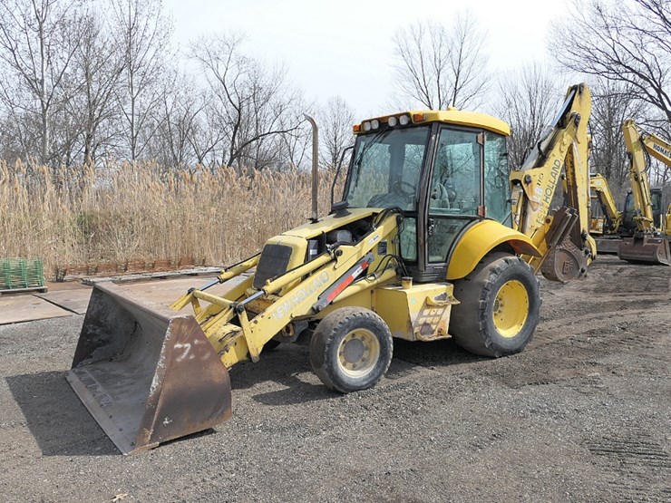 2002-new-holland-lb110-image-1