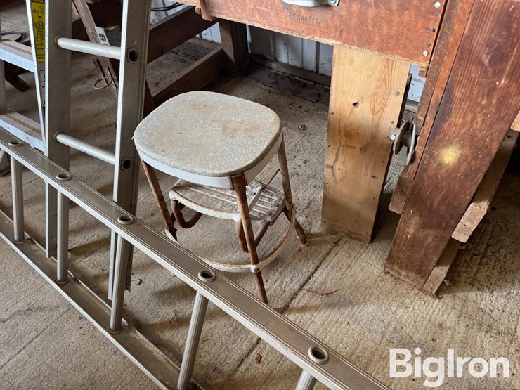 ladders-&-step-stools-image-7