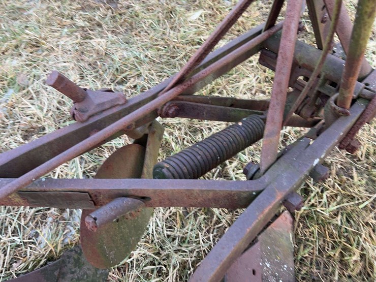 two-bottom-fordson-plow-image-14