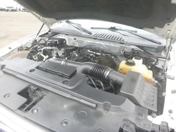 2015-ford-expedition-image-13