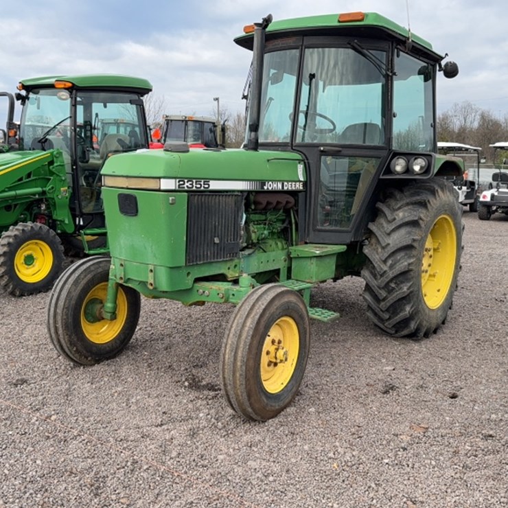JOHN DEERE 2355