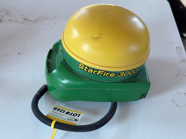 john-deere-3000-image-1