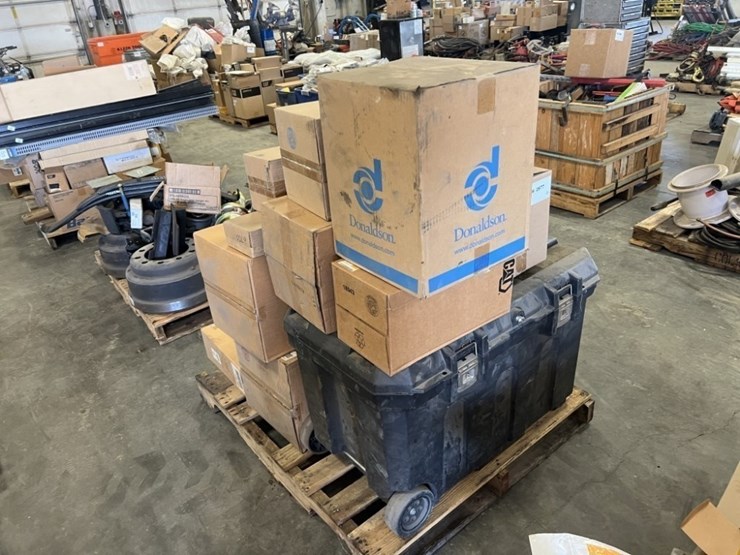 caterpillar-206-image-2