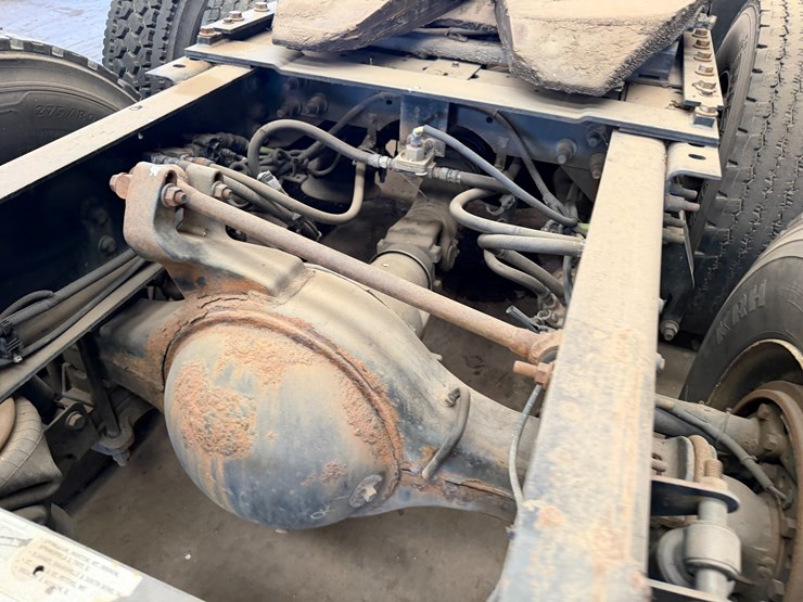 2014-international-prostar-image-22