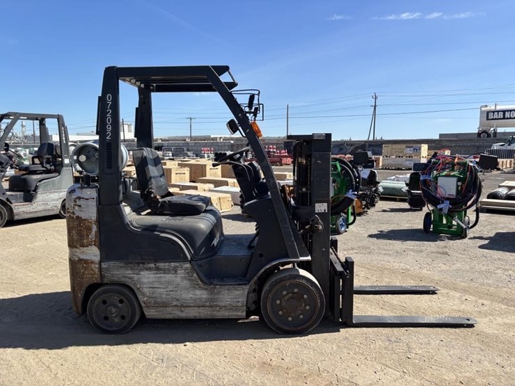 2007-nissan-mcp1f2a25lv-image-6