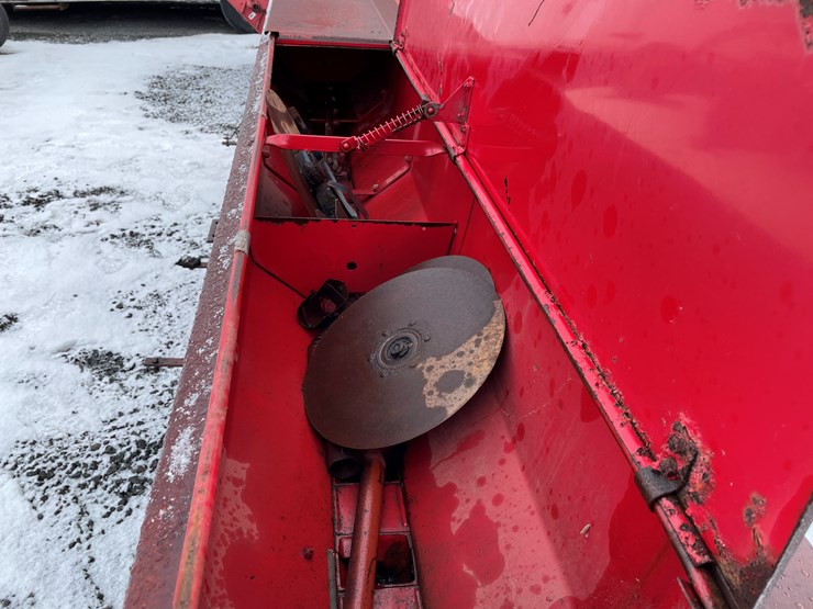 #154-•-mccormick-grain-drill-(mason,-wi)-image-15