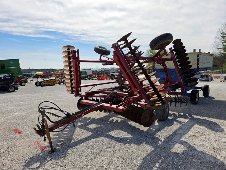 1996-case-ih-3900-image-13