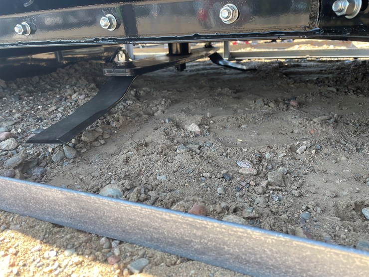 caterpillar-308-image-9