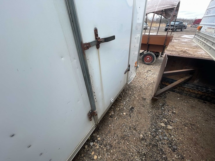 #298-•-20'-enclosed-trailer-(no-title)-(denmark,-wi)-image-8