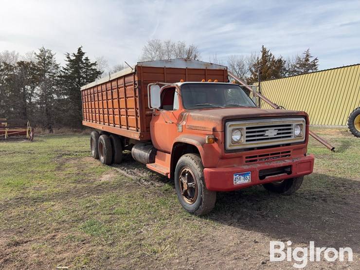 1974-chevrolet-c65-image-3