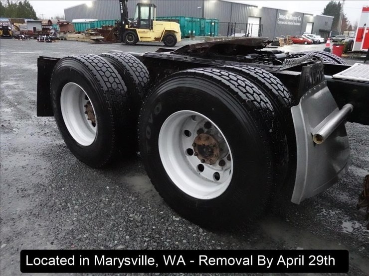 2006-kenworth-t2000-image-28