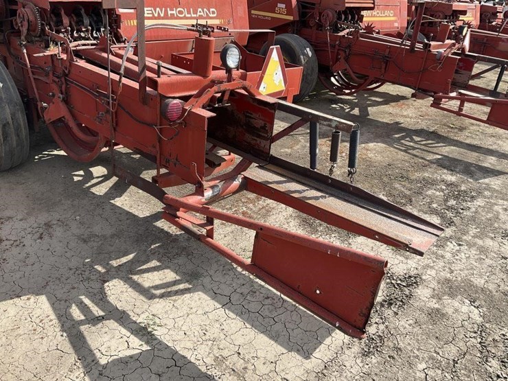 new-holland-515-image-16