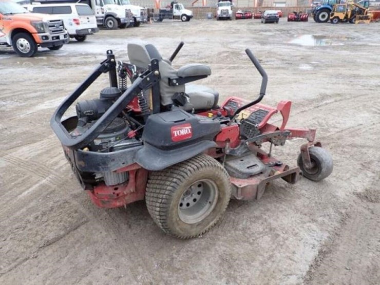 2024-toro-z-master-6000-series-zero-turn-mower-729-image-5