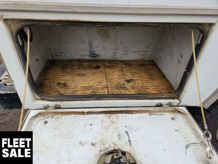 2015-ram-5500-slt-image-17