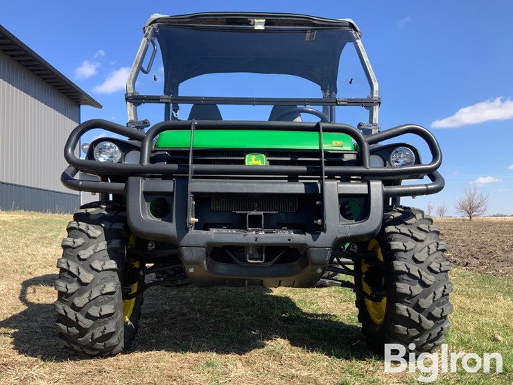 2011-john-deere-gator-image-9