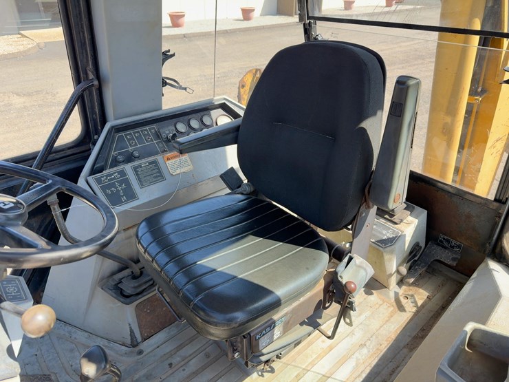 1996-caterpillar-426b-image-24