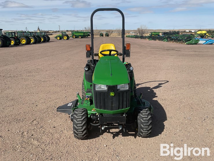 2013-john-deere-1025r-image-2
