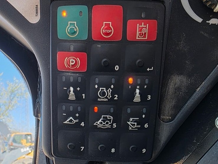 2023-deere-331g-image-58