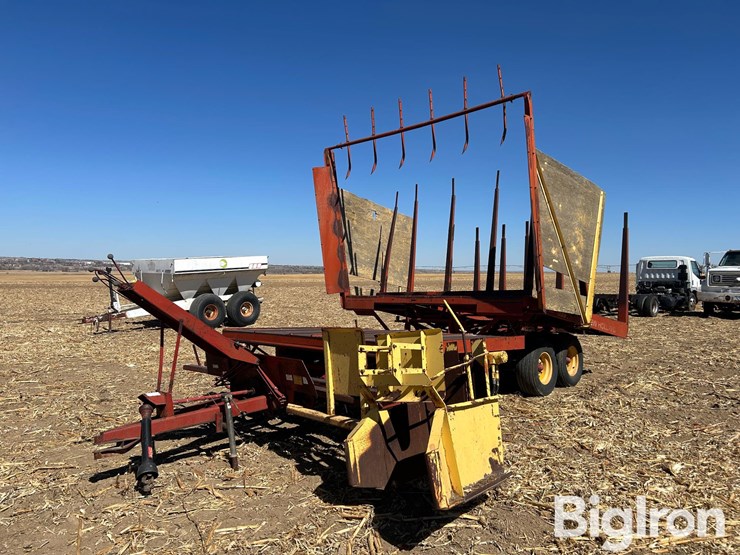 new-holland-1033-image-1