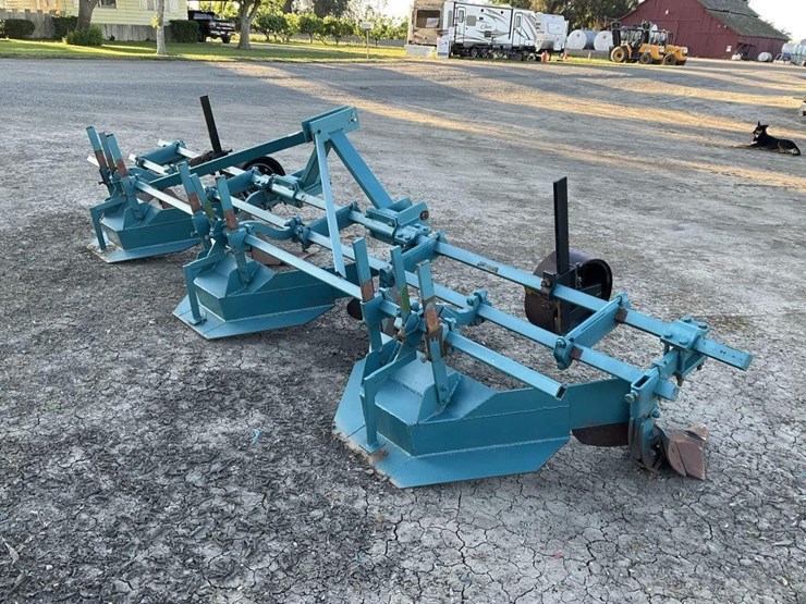 custom-3-pt-3-row-60"-furrow-bar-image-5
