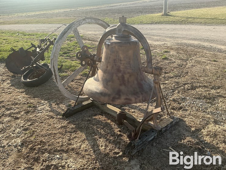 cast-iron-bell-image-9